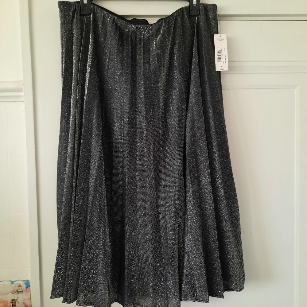 Black Sparkle Pleated Midi Skirt